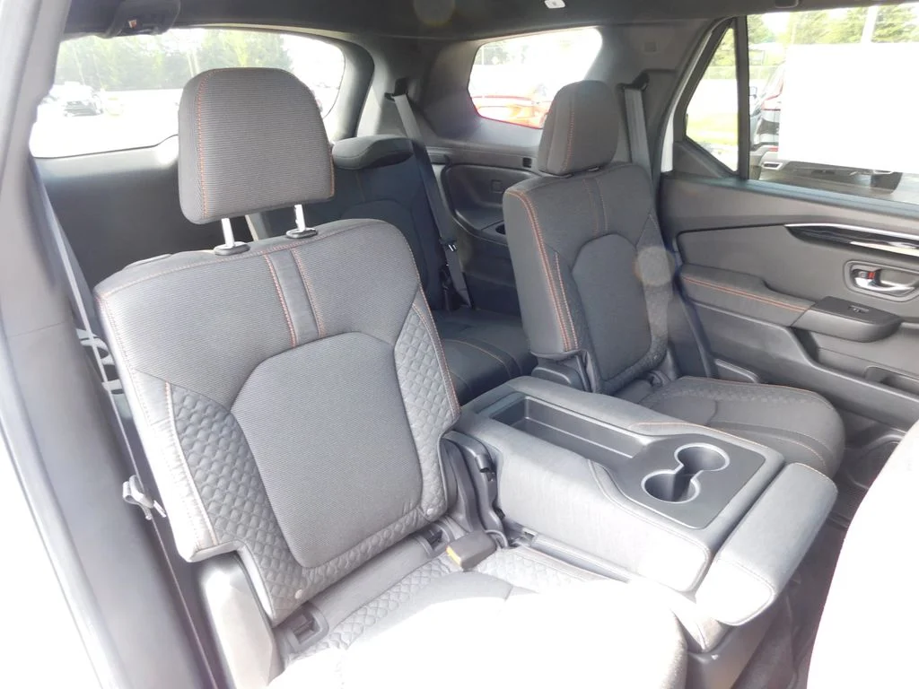 Used 2026 White Honda Sport image 22