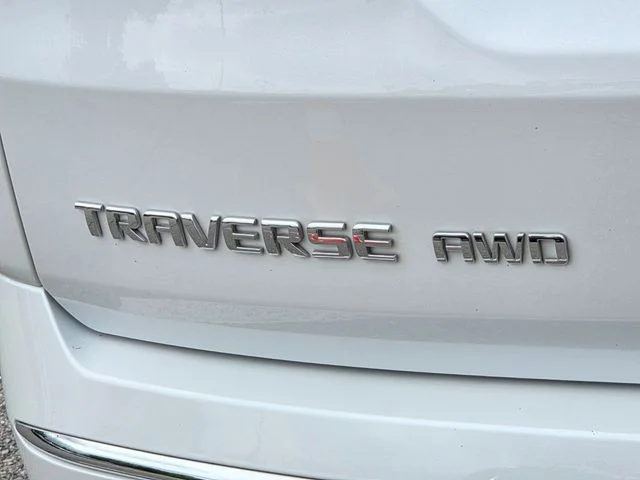 Used 2023 Beige Chevrolet Premier image 20