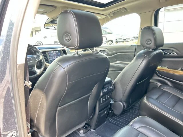Used 2019 Blue GMC Denali image 22