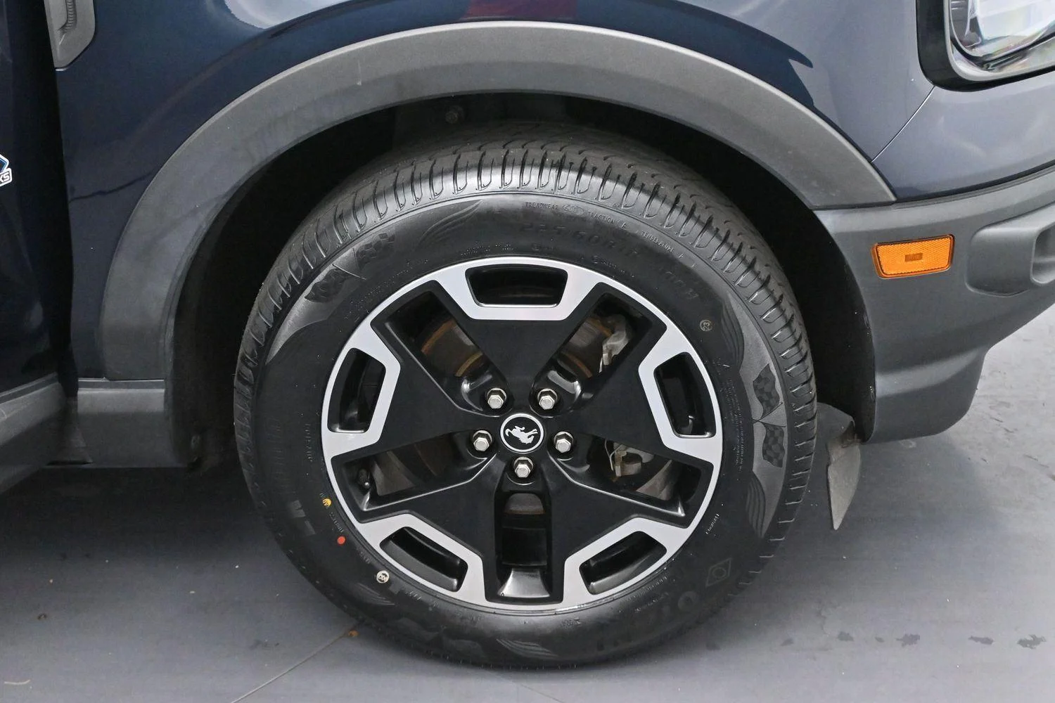 Used 2021 Alto Blue Metallic Tinted Clearcoat Ford Outer Banks image 34