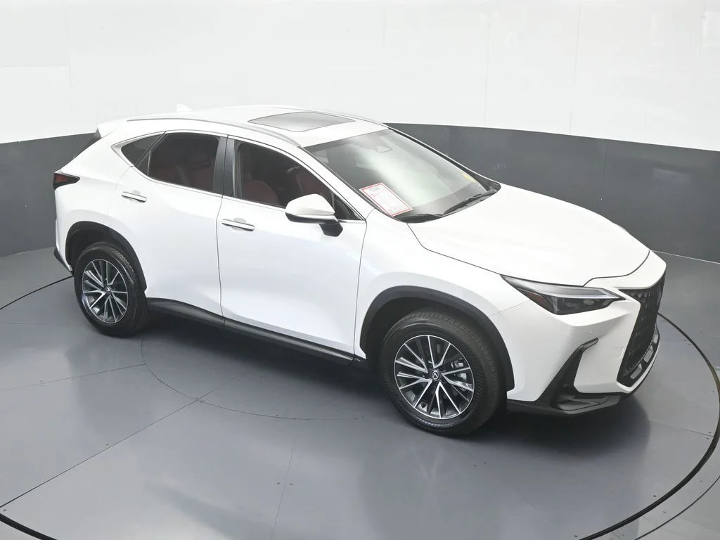 Used 2025 White Pearl Lexus 350 Premium image 55