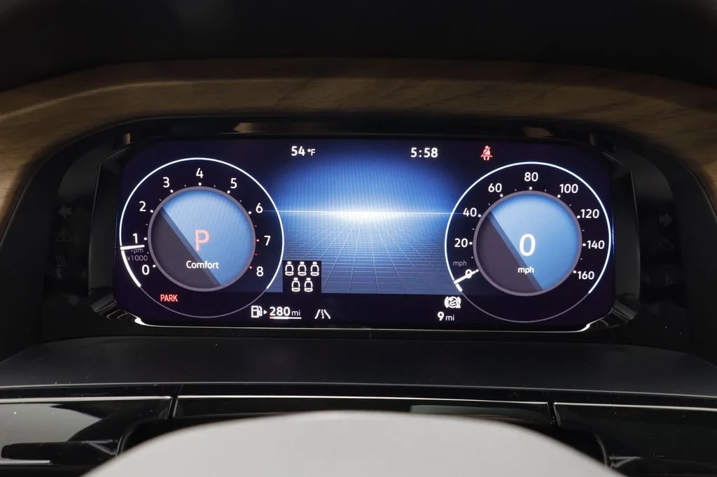 New 2026 Opal White Volkswagen SE w/Technology image 9