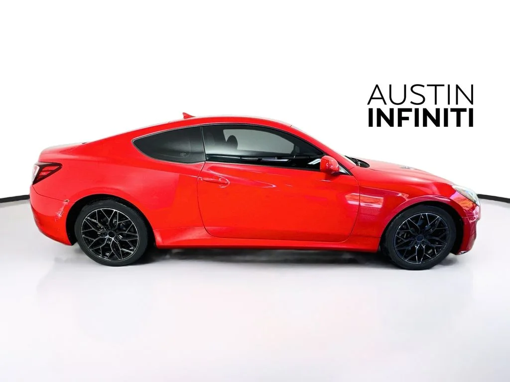 Used 2013 Red Hyundai 2.0T image 8