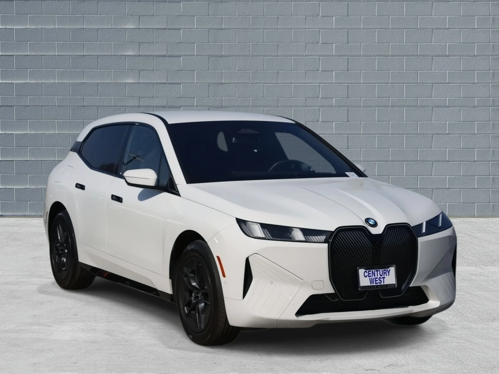 2026 BMW iX xDrive45's photo