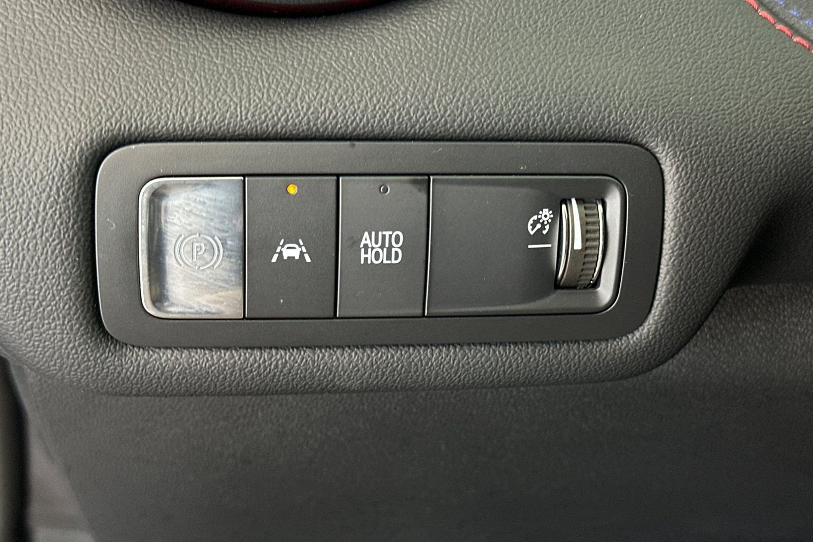 Used 2024 White Chevrolet RS image 33