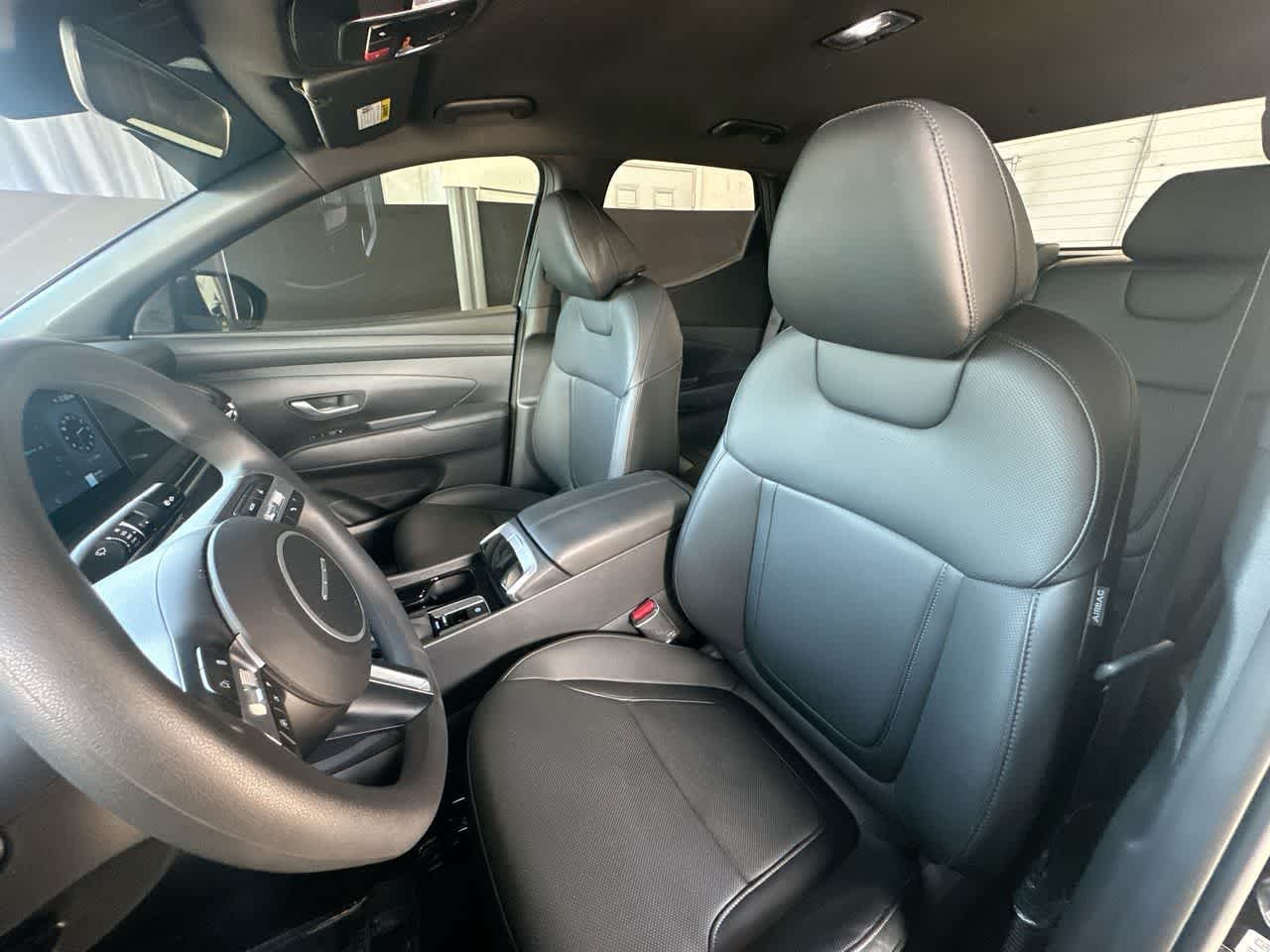 2025 Hyundai Santa Cruz SEL - Photo 14