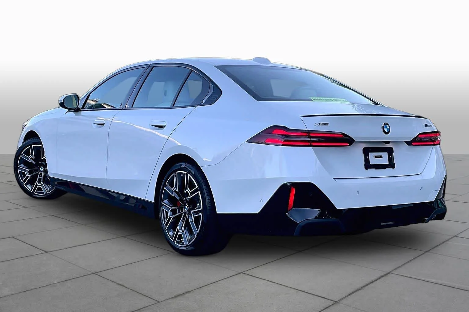 New 2026 Mineral White Metallic BMW 530i xDrive image 12
