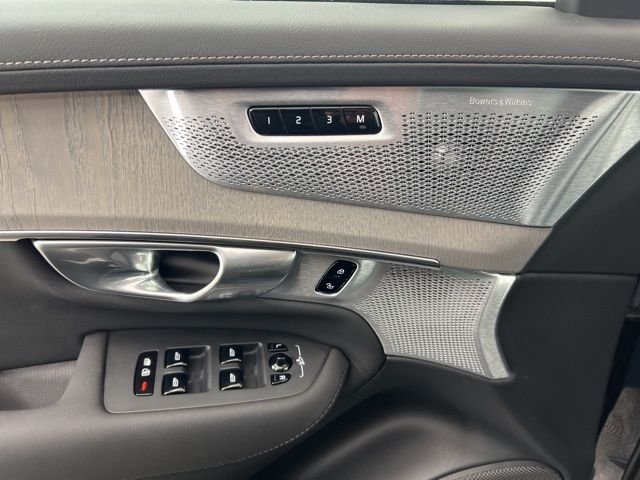 2026 Volvo XC90 Ultra - Photo 19