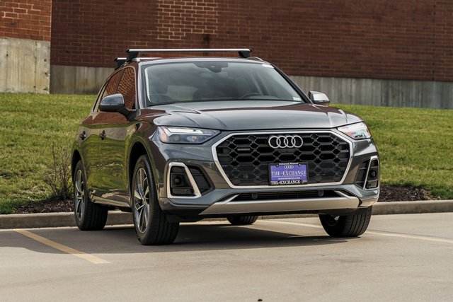 2023 Audi Q5 S line Premium Plus