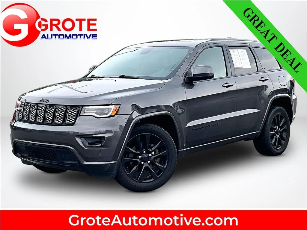 Used 2020 Gray Jeep Altitude image 1