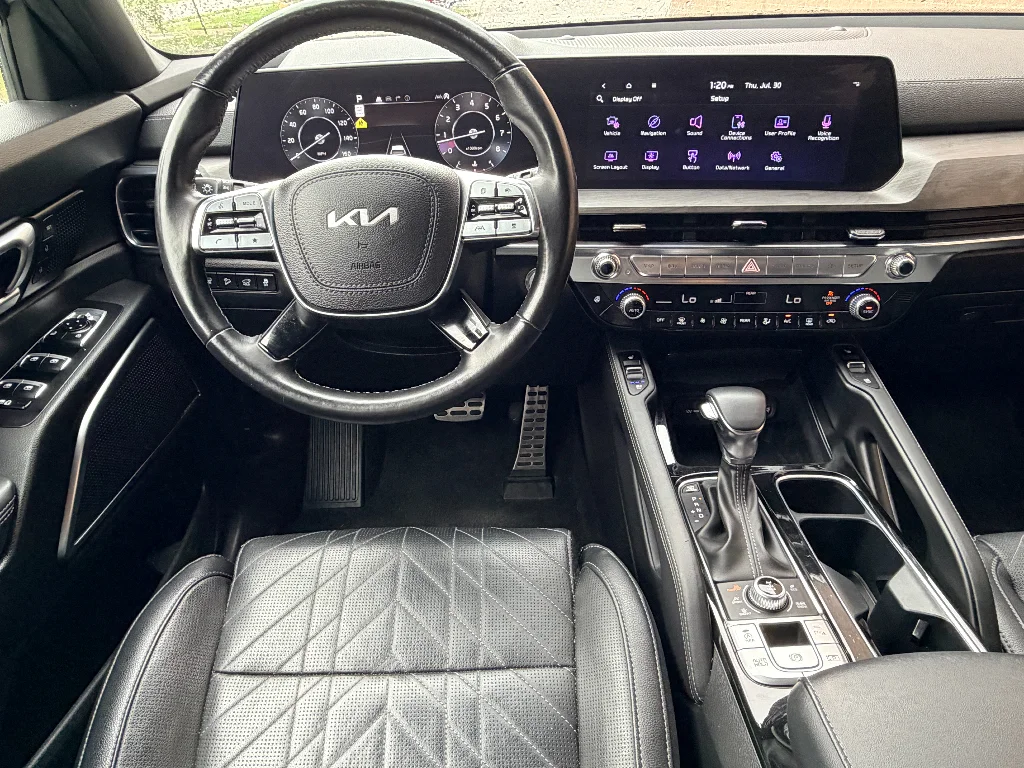 Used 2023 Wolf Gray Kia SX X-Line image 22