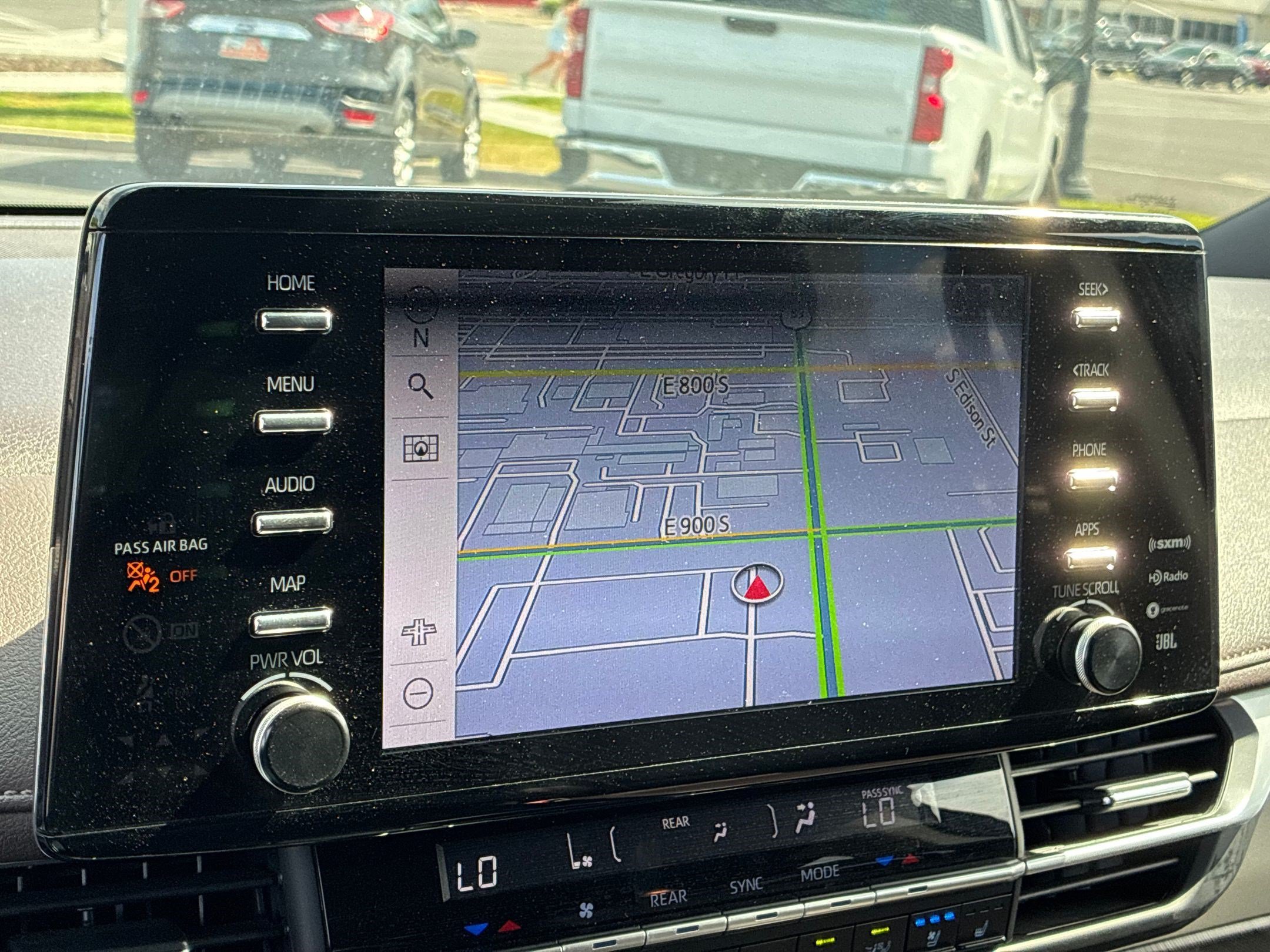 Used 2023 Ice Cap Toyota Platinum image 22