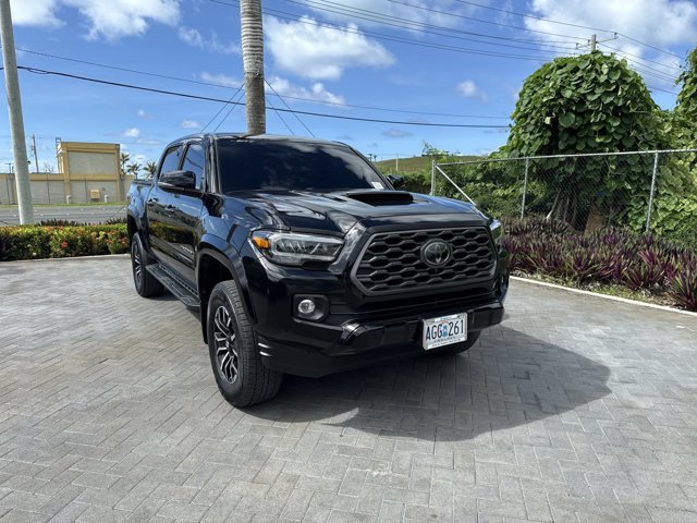 Used 2022  Toyota  image 1