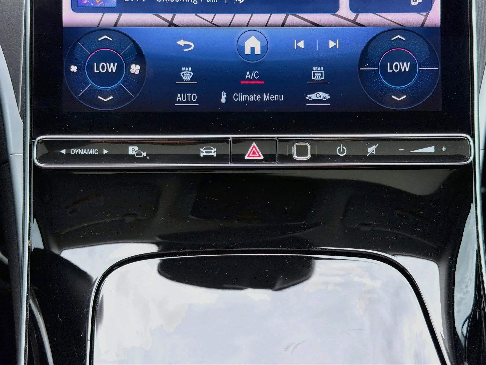 Used 2024 Cirrus Silver Metallic Mercedes-Benz C 300 image 46