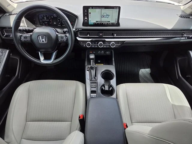 Used 2024  Honda Touring image 13