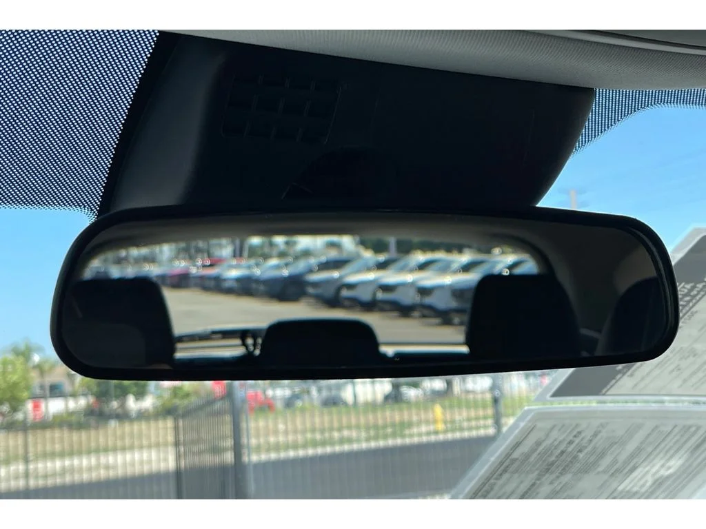 Used 2021 Snowflake White Pearl Mica Mazda Touring image 25