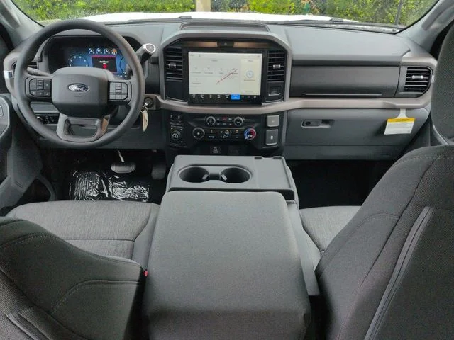 New 2026 White Ford XLT image 15