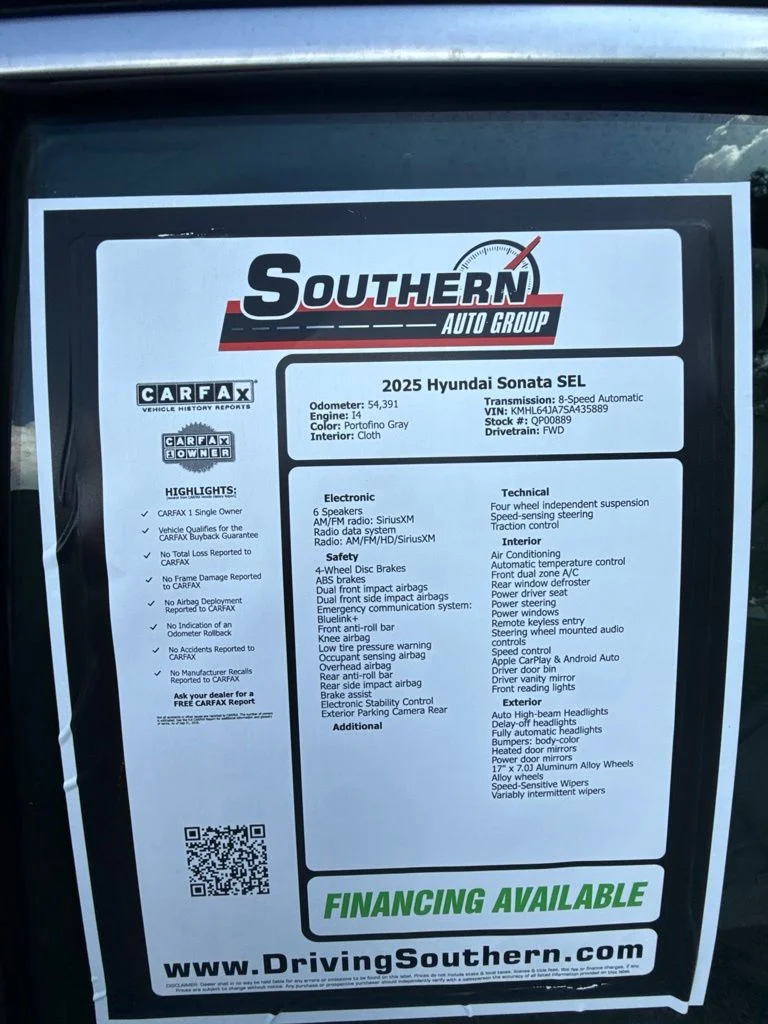 Used 2025 Gray Hyundai SEL image 12