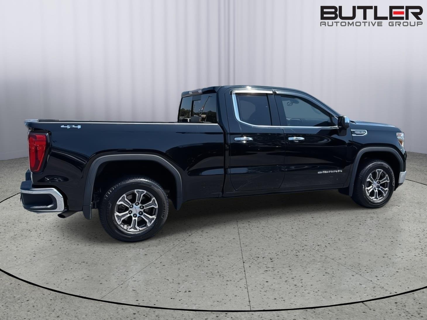 Used 2019 Onyx Black GMC SLT image 7
