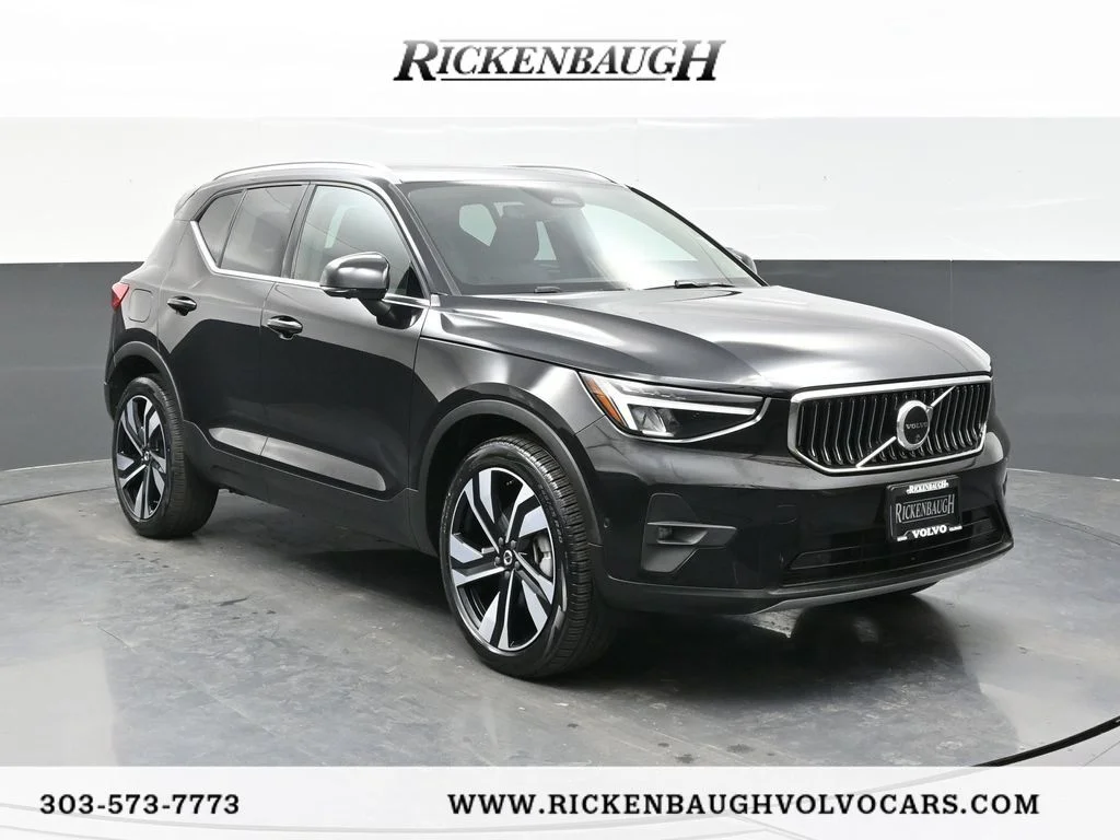 Certified Used 2025 Onyx Black Volvo Plus image 1