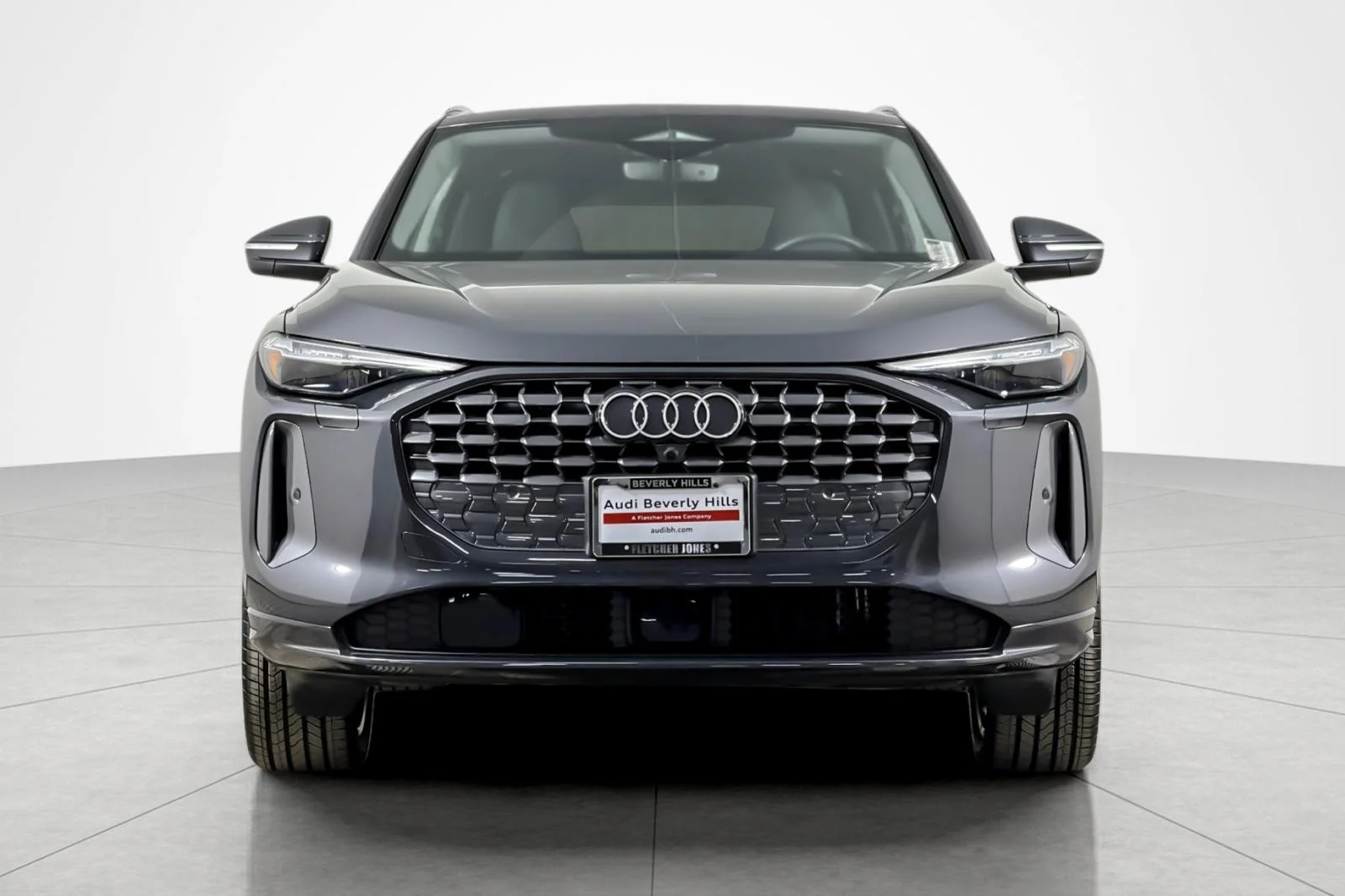 Used 2025 Tambora Gray Metallic Audi Premium Plus 2.0 TFSI quattro image 8