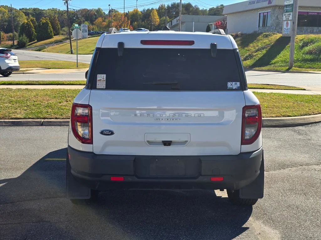 Used 2021 White Ford Big Bend image 12