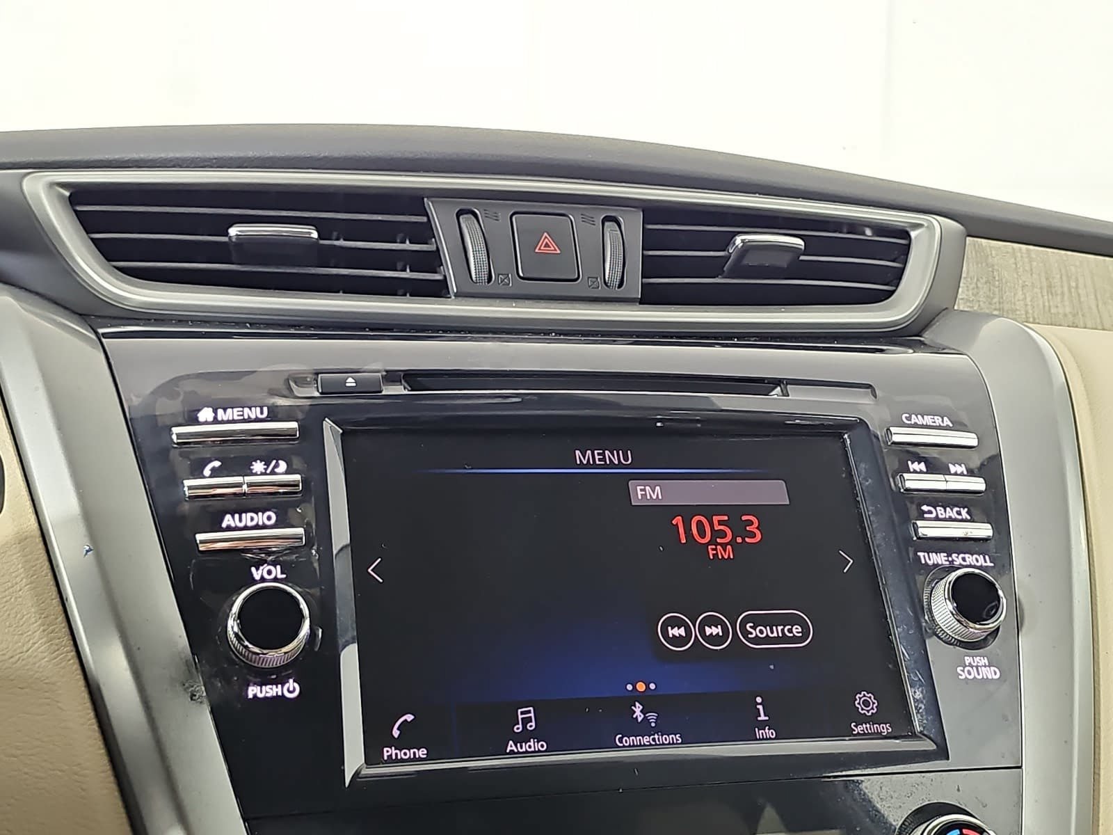 Used 2019 White Nissan SV image 20