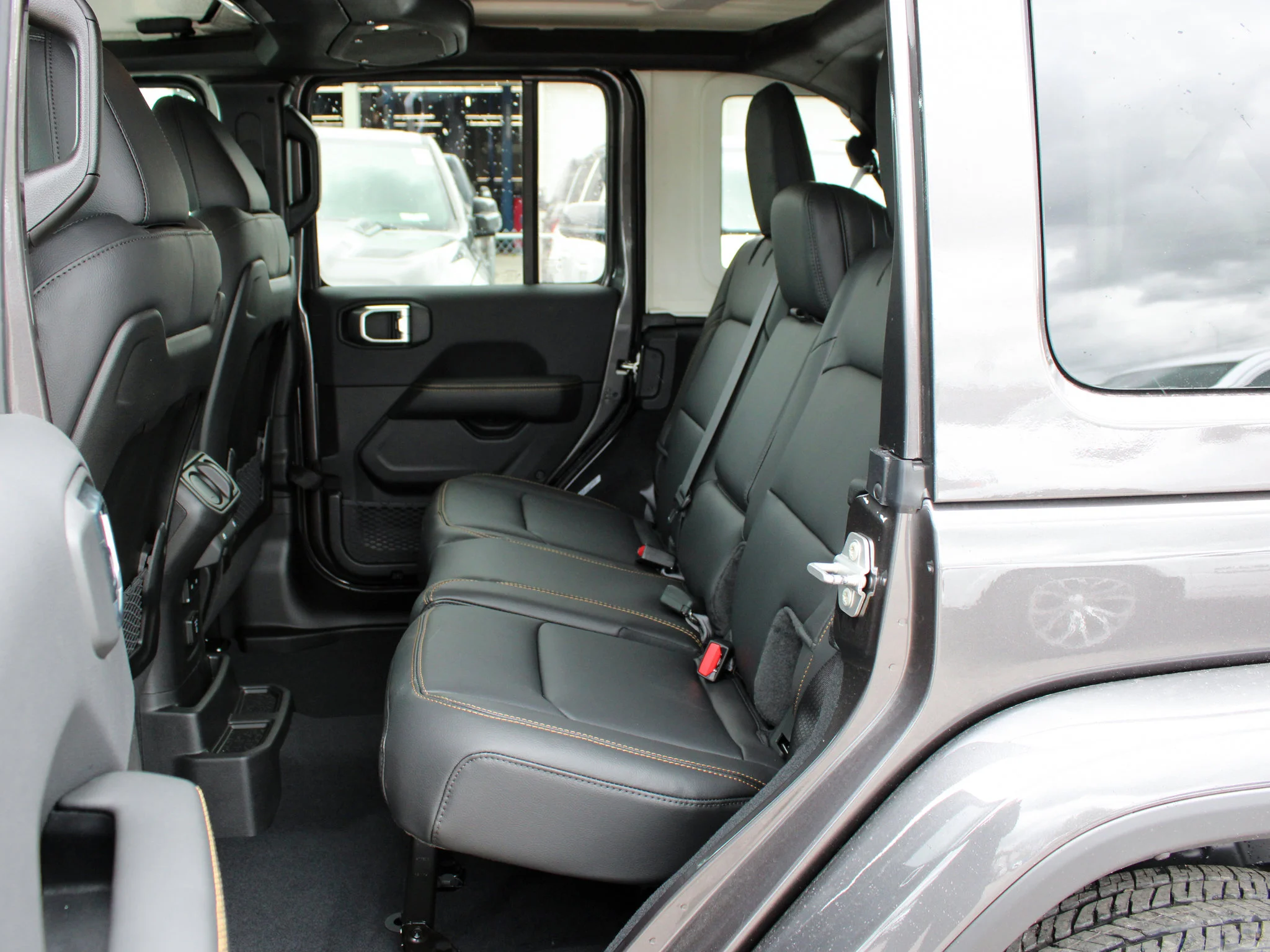 New 2026 Grey Jeep Sahara* image 9