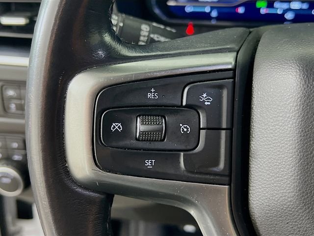 2022 Chevrolet Suburban LT - Photo 13