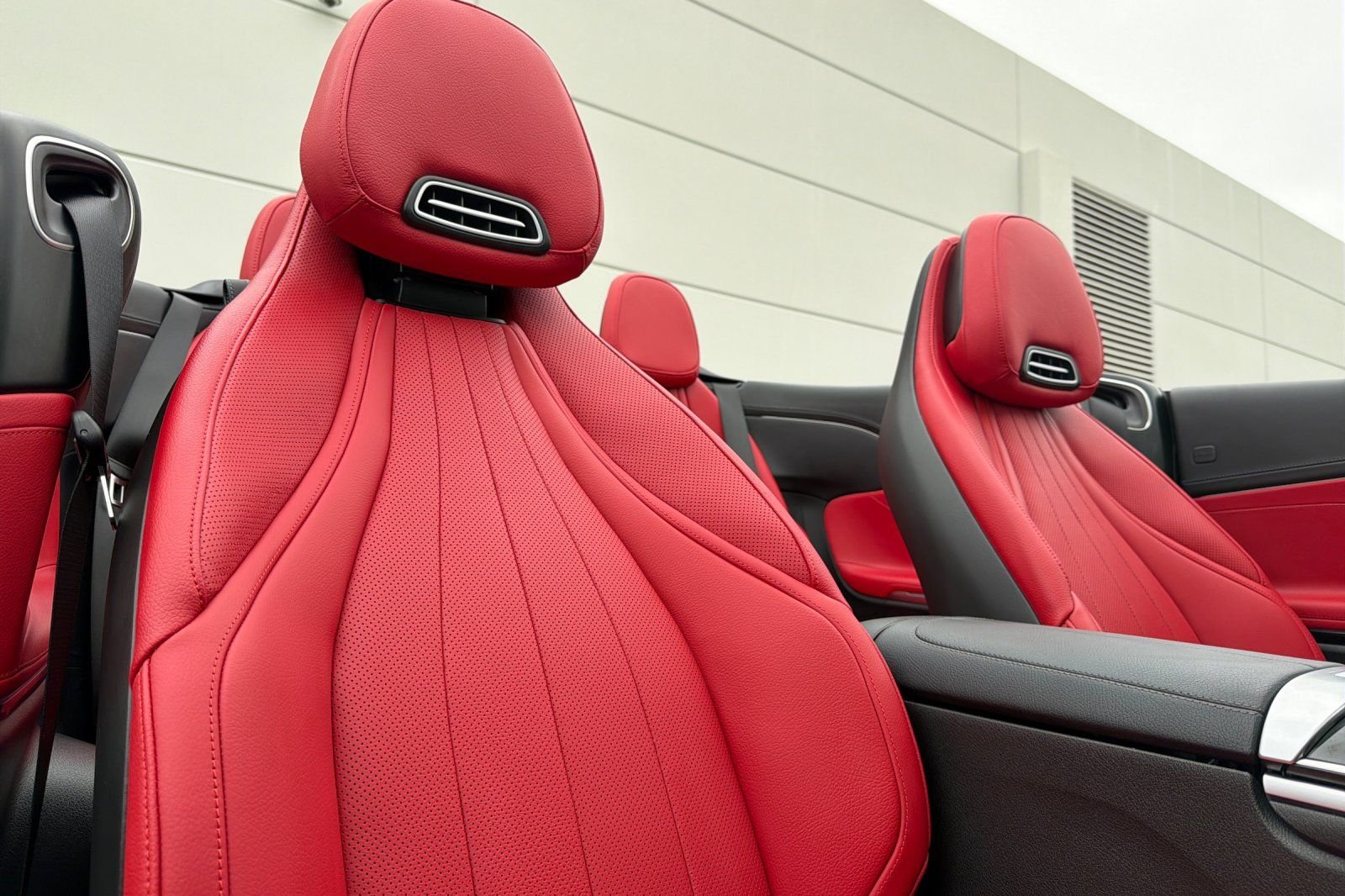 New 2026 Black Mercedes-Benz CLE 450 image 33