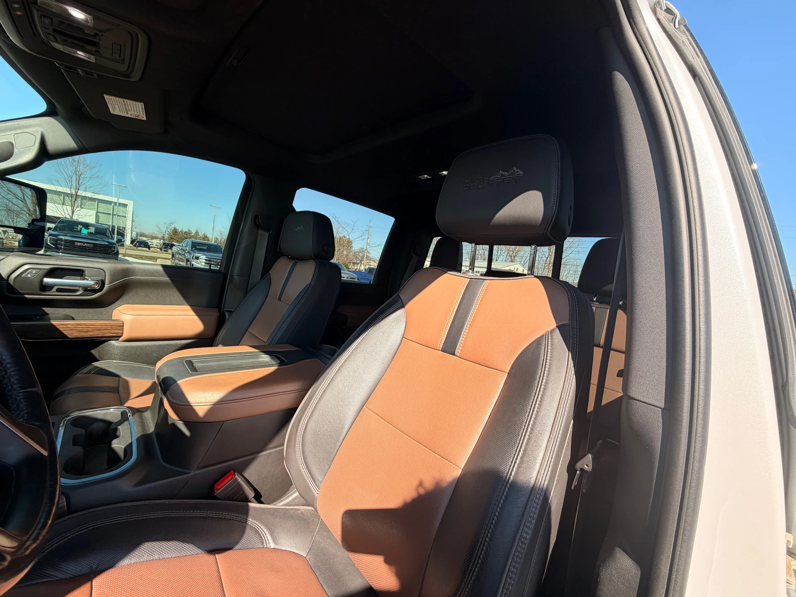 Used 2022  Chevrolet HIGH COUNTRY image 7