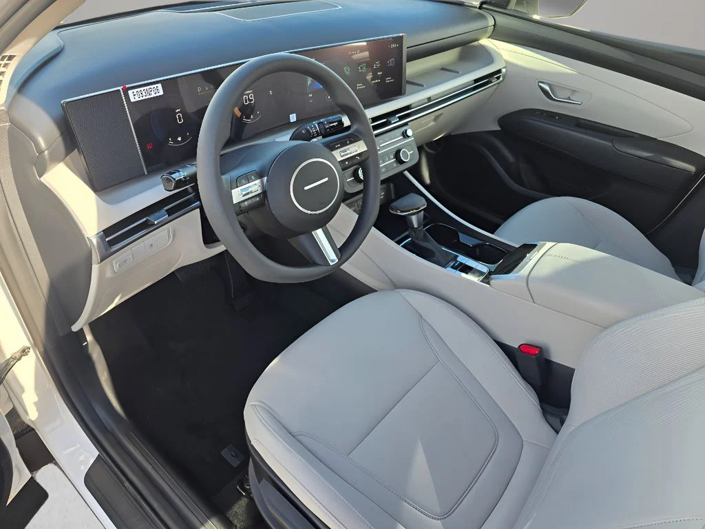 Used 2026 Serenity White Pearl Hyundai SE image 26
