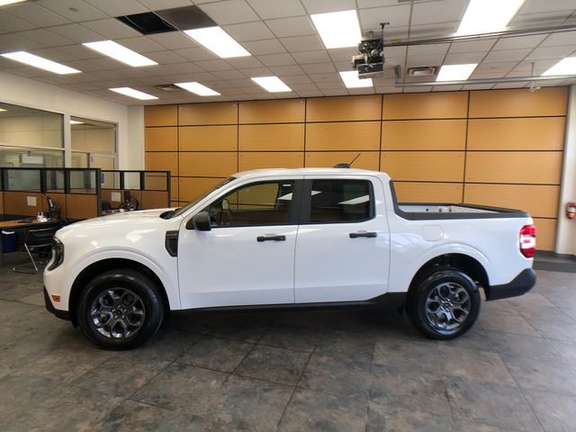 New 2026 Oxford White Ford XLT image 4