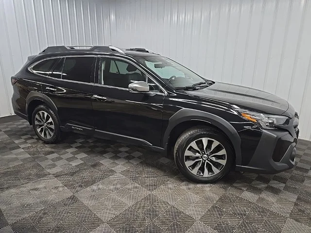 2023 Subaru Outback Touring