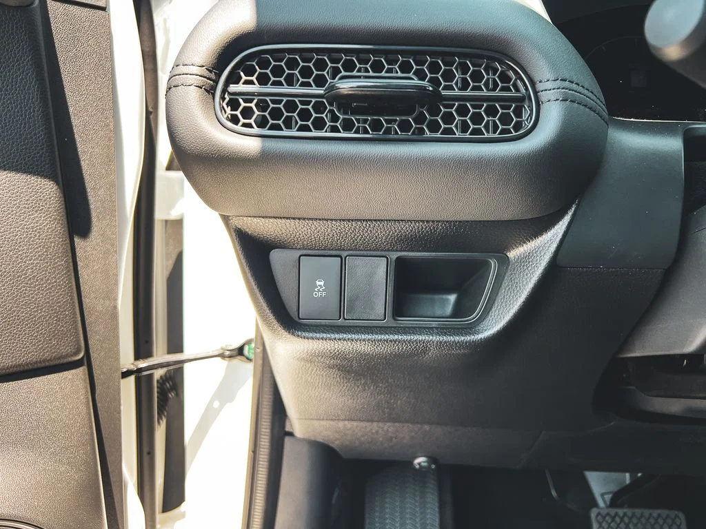 2026 Honda HR-V LX - Photo 22