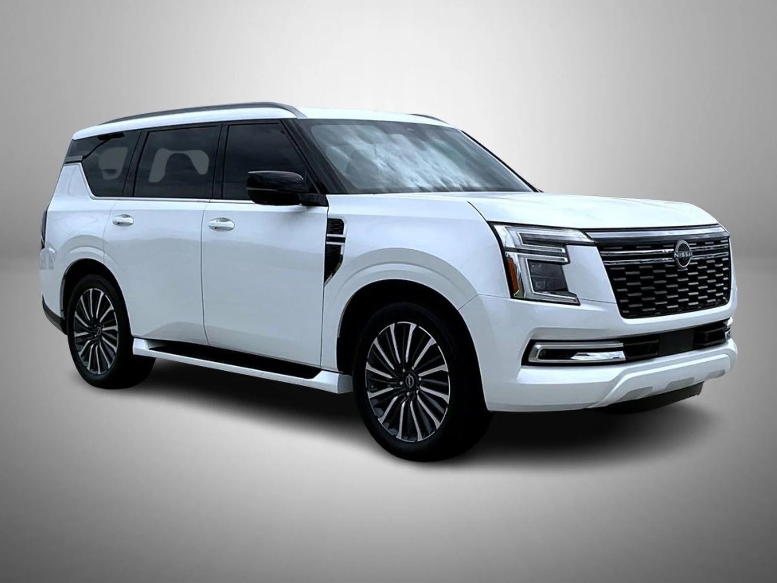 Used 2025 White Nissan Platinum Reserve image 3