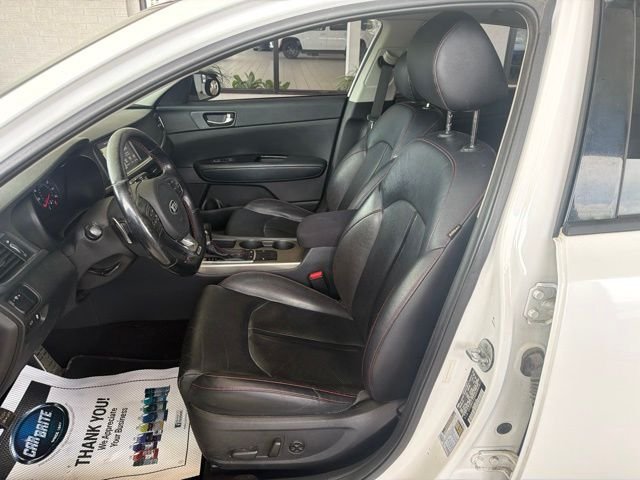Used 2016 White Kia SX image 17