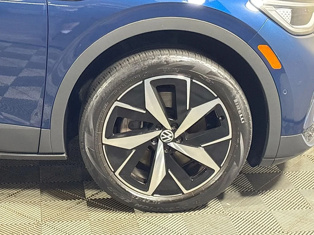 Certified Used 2023 Blue Volkswagen Pro S image 25