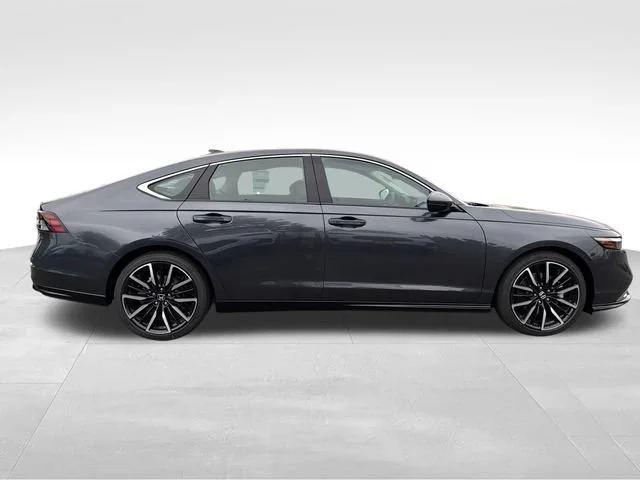 New 2026 Meteorite Gray Metallic Honda Touring image 8