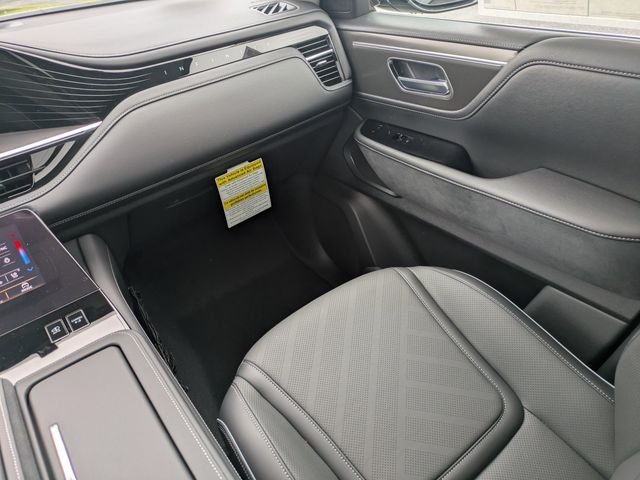 New 2026 BLACK OBSIDIAN INFINITI Luxe 2WD image 18