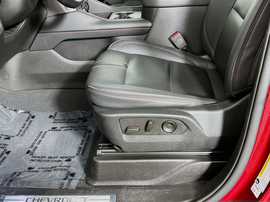 Used 2023 Red Chevrolet RST image 19