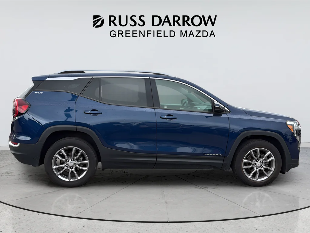 Used 2022 Blue GMC SLT image 6