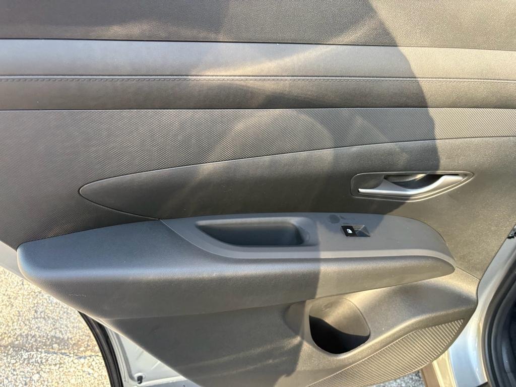 New 2026 Shimmering Silver Hyundai SEL FWD image 19