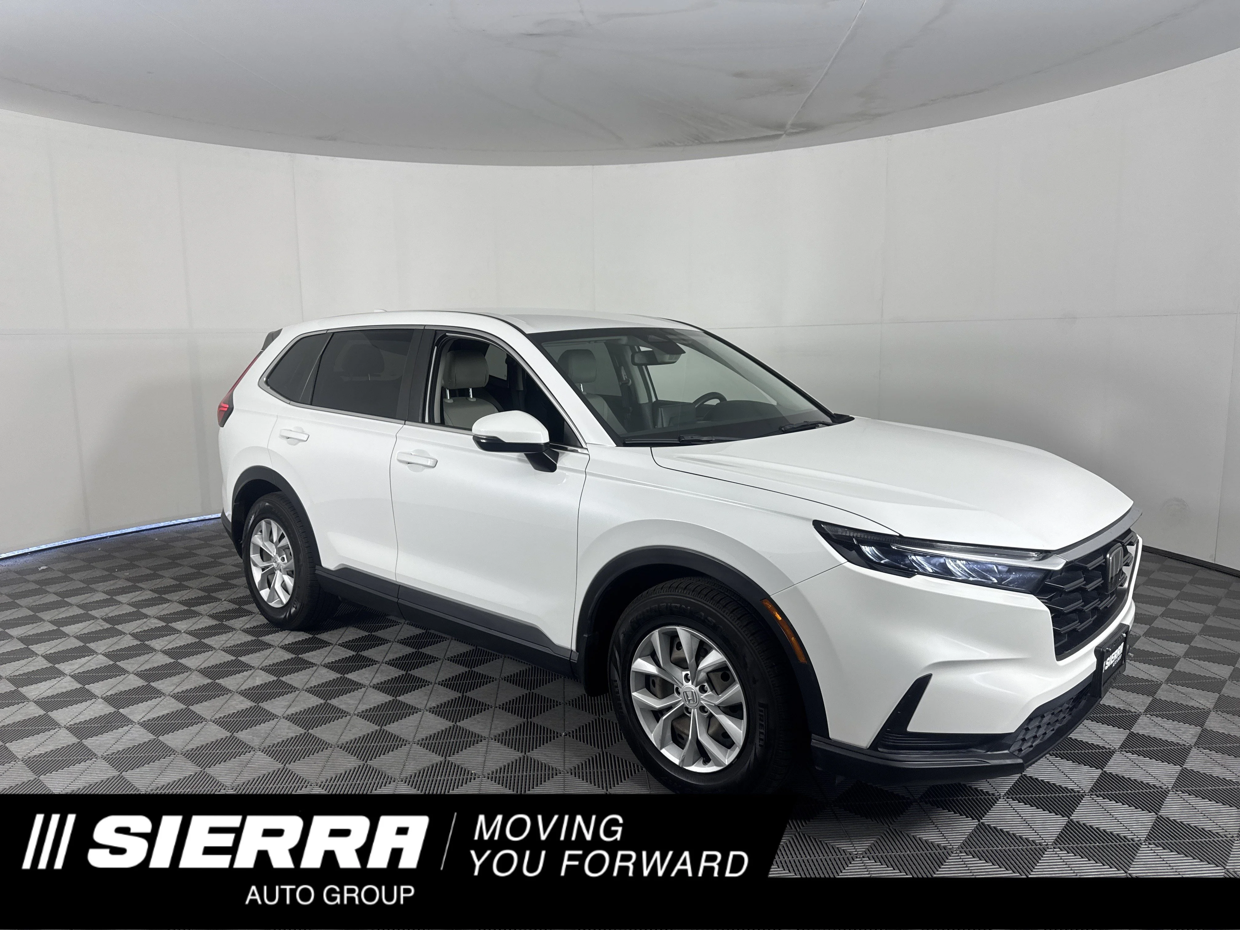 2023 Honda CR-V LX - Photo 18