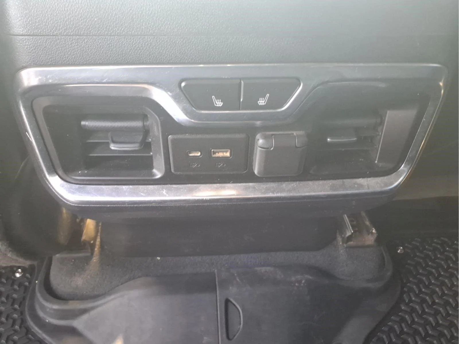 Used 2021 SUMMIT WHITE GMC AT4 image 15
