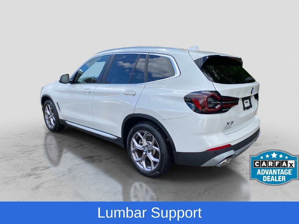 Used 2024 White BMW xDrive30i image 3