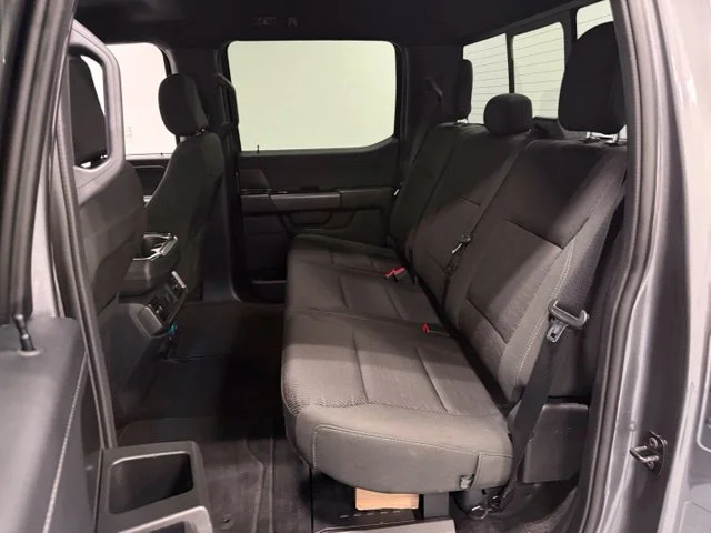 Used 2024 Gray Ford XLT image 26