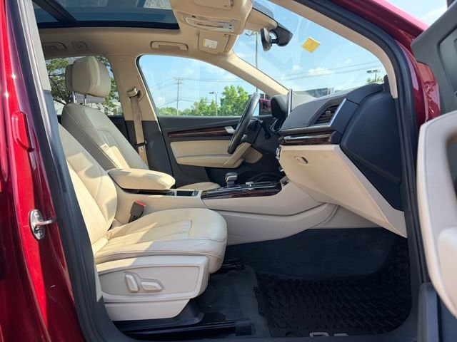Used 2018 Matador Red Metallic Audi 2.0T image 19