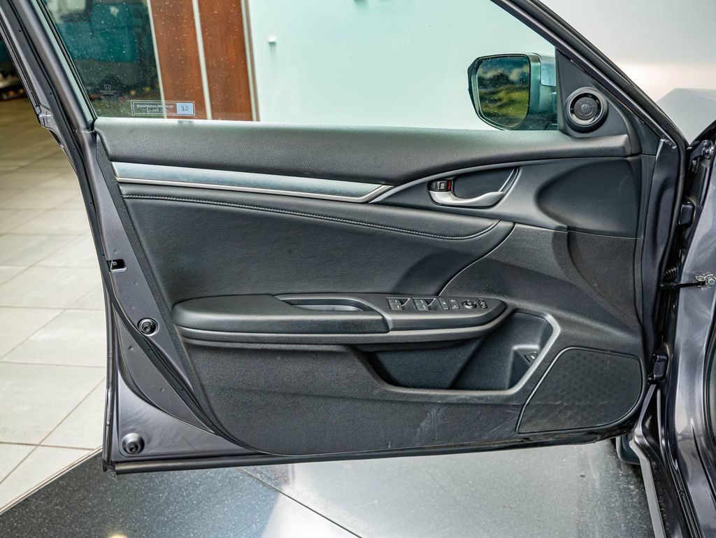 Used 2017 Gray Honda EX-L image 18