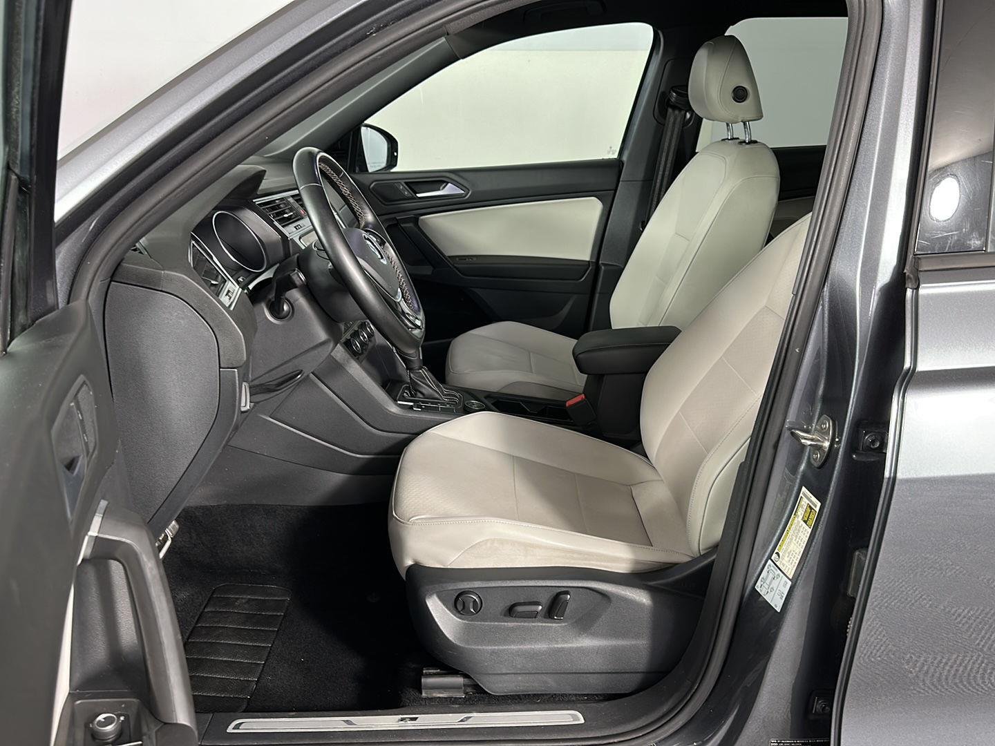 Used 2021 Platinum Gray Metallic Volkswagen SE R-Line Black image 9